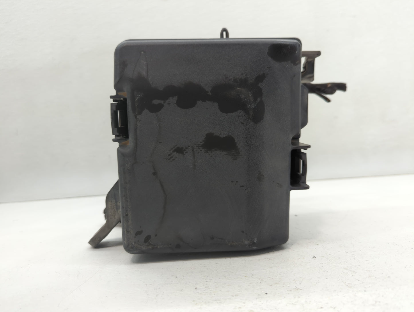 2016-2019 Kia Optima Fusebox Fuse Box Panel Relay Module P/N:91202D5200JA Fits Fits 2016 2017 2018 2019 OEM Used Auto Parts 