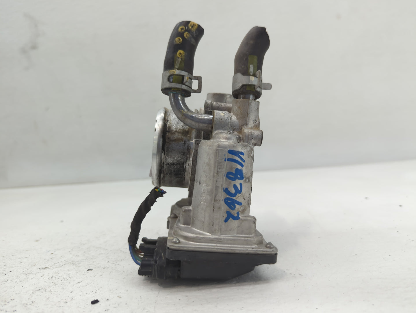 2016-2020 Kia Optima Throttle Body P/N:35100-2B340 Fits Fits 2015 2016 2017 2018 2019 2020 2021 2022 OEM Used Auto Parts - O