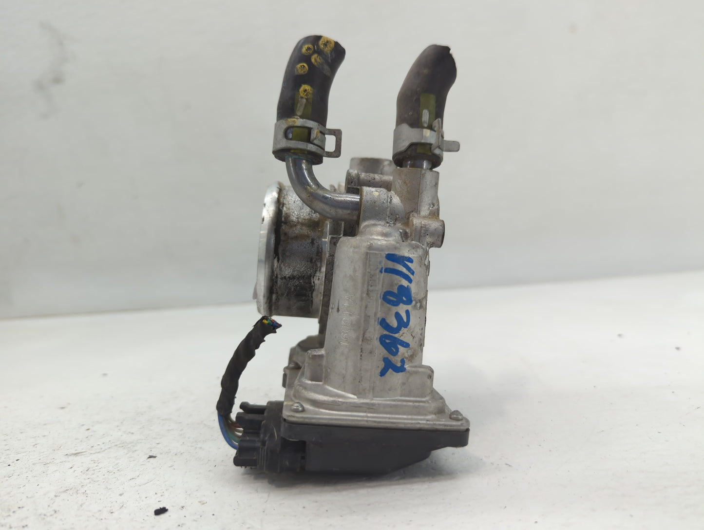 2016-2020 Kia Optima Throttle Body P/N:35100-2B340 Fits Fits 2015 2016 2017 2018 2019 2020 2021 2022 OEM Used Auto Parts - O
