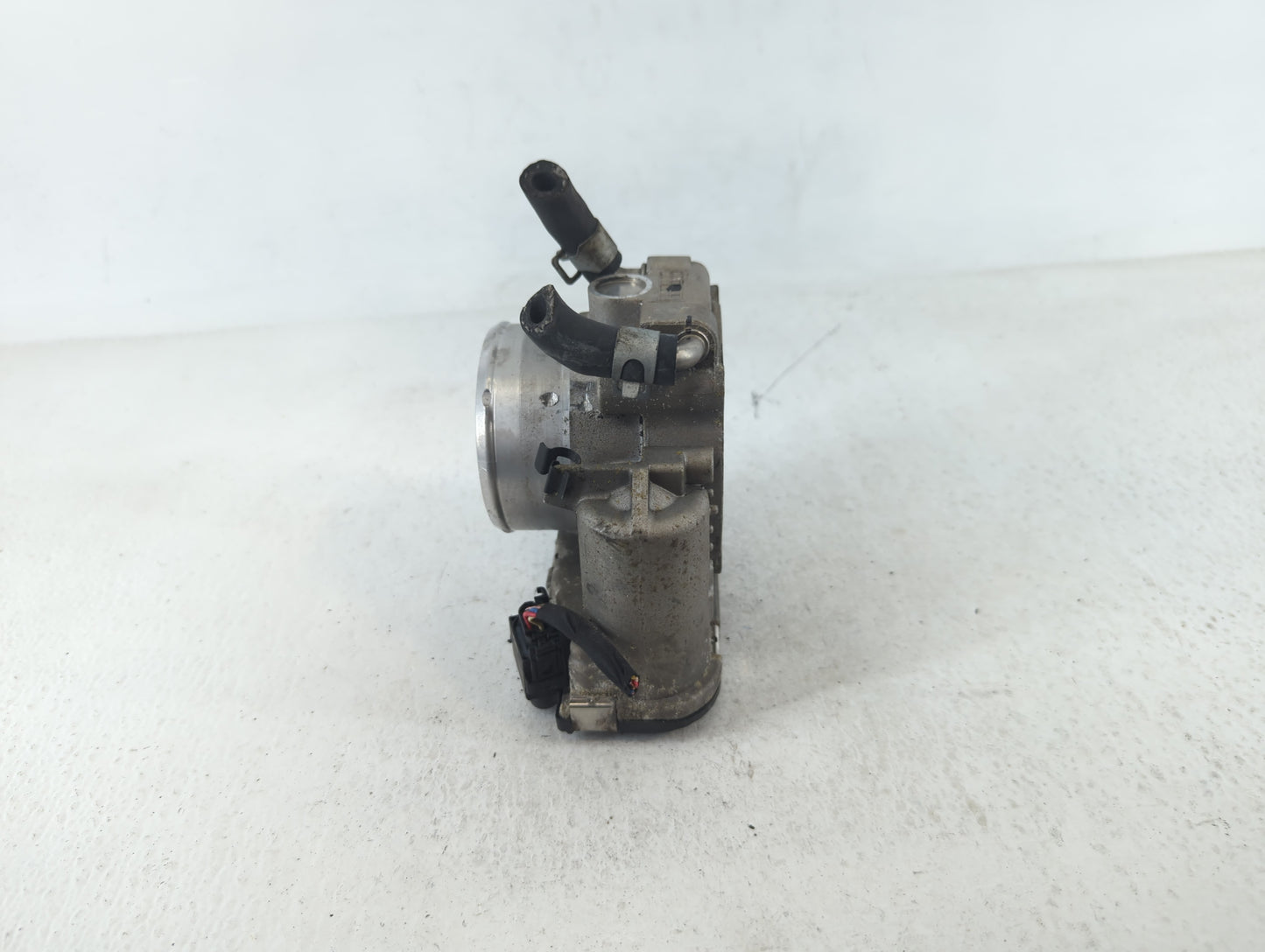 2016-2020 Kia Optima Throttle Body P/N:35100-2G600 Fits Fits 2015 2016 2017 2018 2019 2020 2021 OEM Used Auto Parts - Oemuse