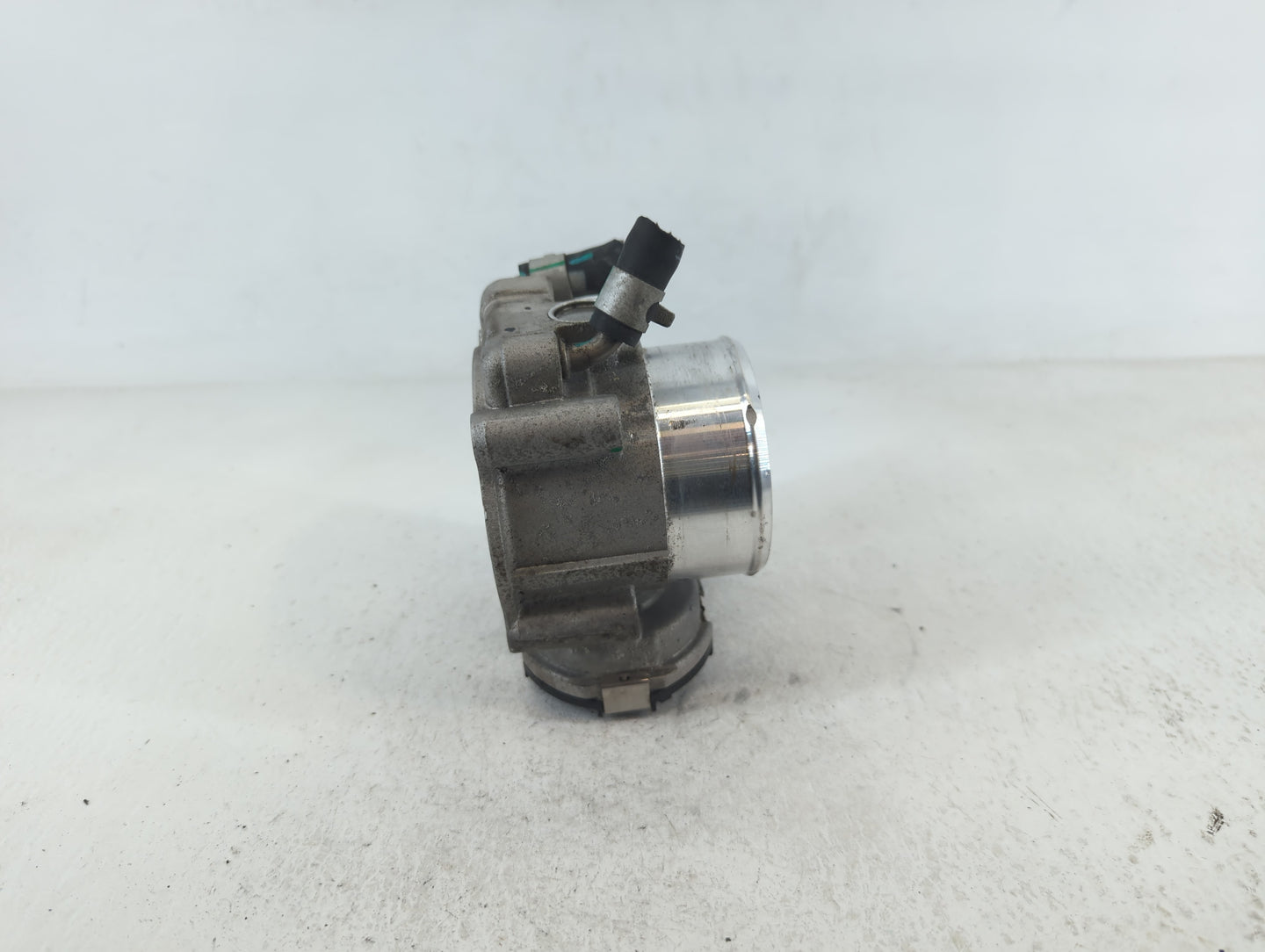 2016-2020 Kia Optima Throttle Body P/N:35100-2G600 Fits Fits 2015 2016 2017 2018 2019 2020 2021 OEM Used Auto Parts - Oemuse