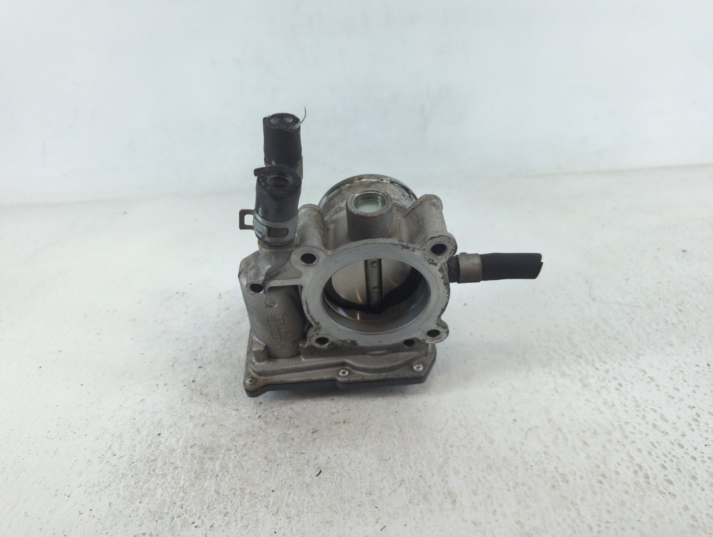 2016-2020 Kia Optima Throttle Body P/N:35100-2B340 Fits Fits 2015 2016 2017 2018 2019 2020 2021 2022 OEM Used Auto Parts - O