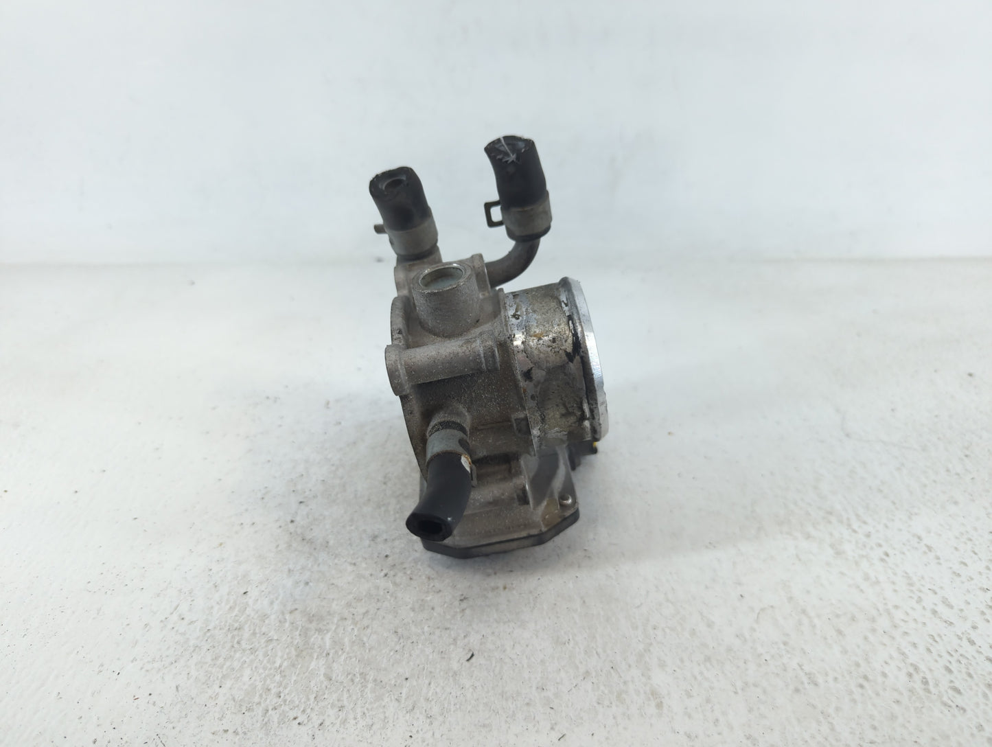 2016-2020 Kia Optima Throttle Body P/N:35100-2B340 Fits Fits 2015 2016 2017 2018 2019 2020 2021 2022 OEM Used Auto Parts - O
