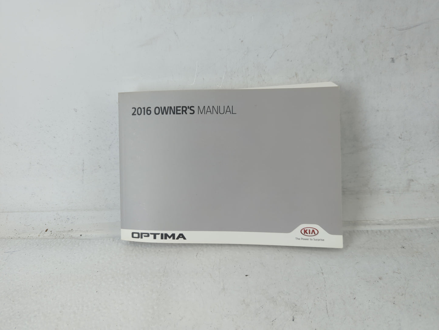 2016 Kia Optima Owners Manual Book Guide P/N:GDG5-EU5DB OEM Used Auto Parts - Oemusedautoparts1.com