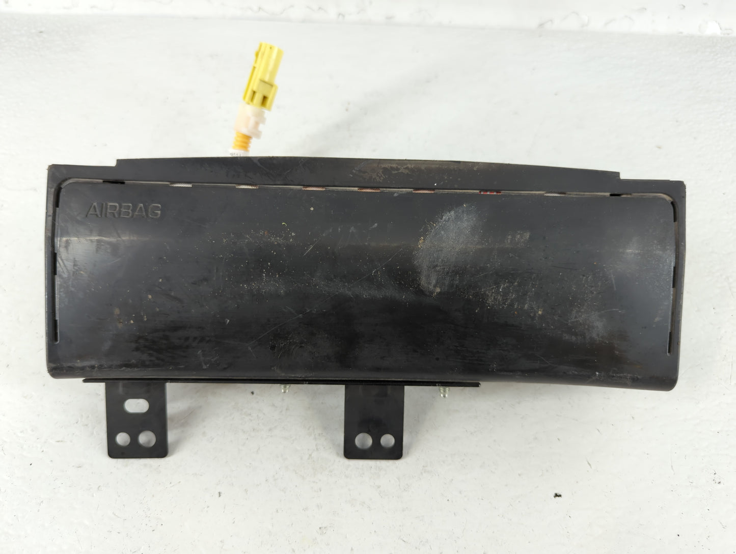 2016-2020 Kia Optima Air Bag Passenger Right Knee OEM P/N:D556991030 Fits Fits 2016 2017 2018 2019 2020 OEM Used Auto Parts 