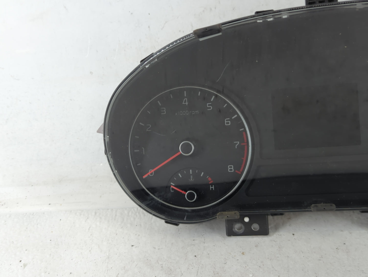 2016-2018 Kia Optima Instrument Cluster Speedometer Gauges P/N:94001-D5000 Fits Fits 2016 2017 2018 OEM Used Auto Parts - Oe