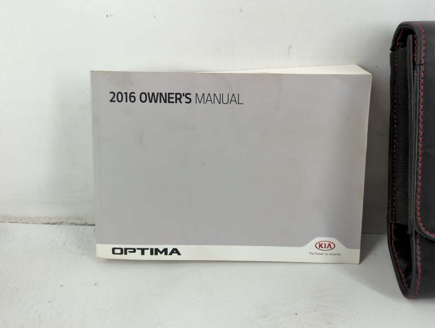 2016 Kia Optima Owners Manual Book Guide P/N:GDG5-EU62C OEM Used Auto Parts - Oemusedautoparts1.com