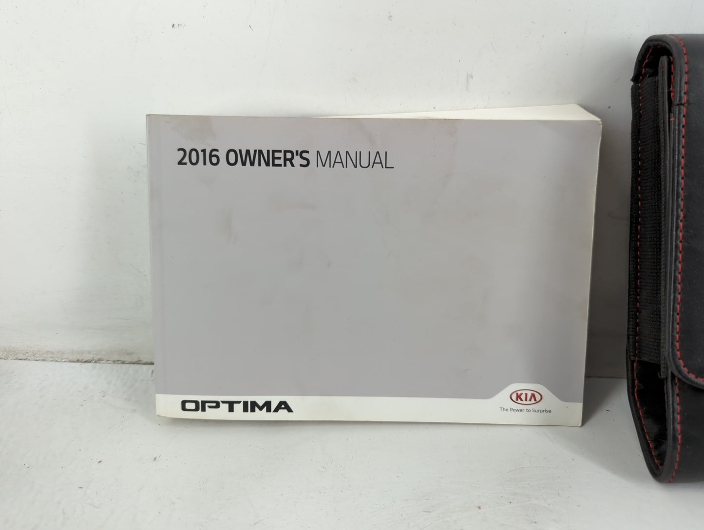 2016 Kia Optima Owners Manual Book Guide P/N:GDG5-EU62C OEM Used Auto Parts - Oemusedautoparts1.com