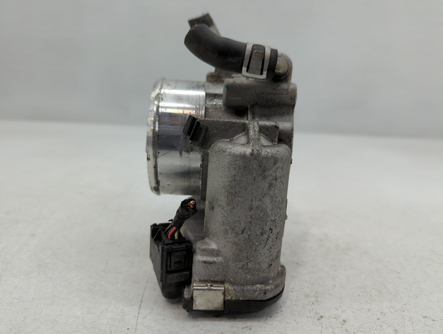 2016-2020 Kia Optima Throttle Body P/N:35100-2G600 Fits Fits 2015 2016 2017 2018 2019 2020 2021 OEM Used Auto Parts - Oemuse