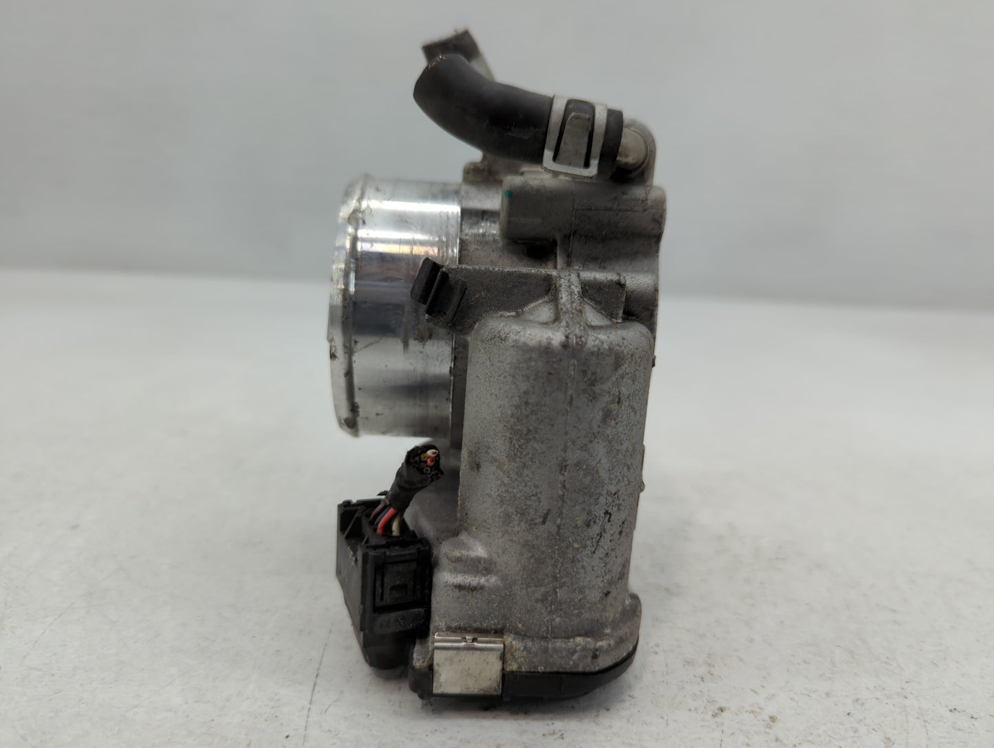 2016-2020 Kia Optima Throttle Body P/N:35100-2G600 Fits Fits 2015 2016 2017 2018 2019 2020 2021 OEM Used Auto Parts - Oemuse