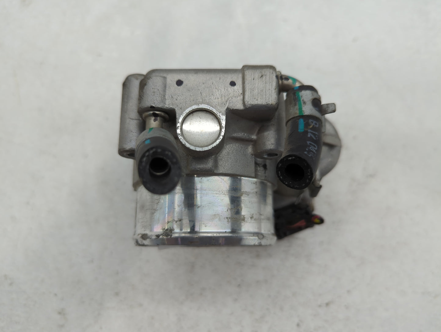 2016-2020 Kia Optima Throttle Body P/N:35100-2G600 Fits Fits 2015 2016 2017 2018 2019 2020 2021 2022 OEM Used Auto Parts - O