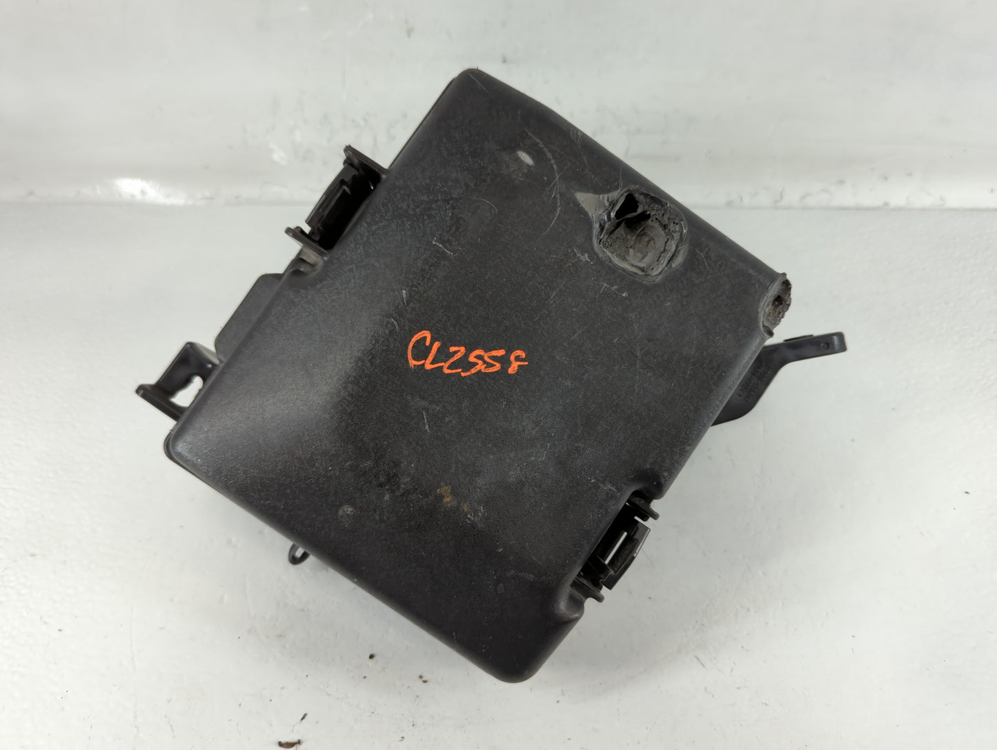 2016-2019 Kia Optima Fusebox Fuse Box Panel Relay Module P/N:91950-D5822 Fits Fits 2016 2017 2018 2019 OEM Used Auto Parts -