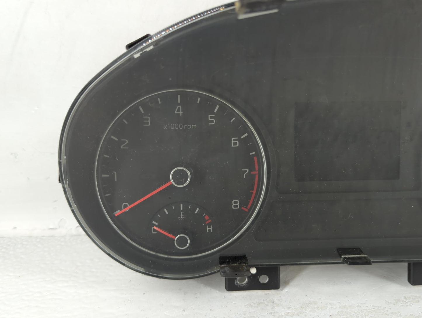2016-2018 Kia Optima Instrument Cluster Speedometer Gauges P/N:94001-D5000 Fits Fits 2016 2017 2018 OEM Used Auto Parts - Oe