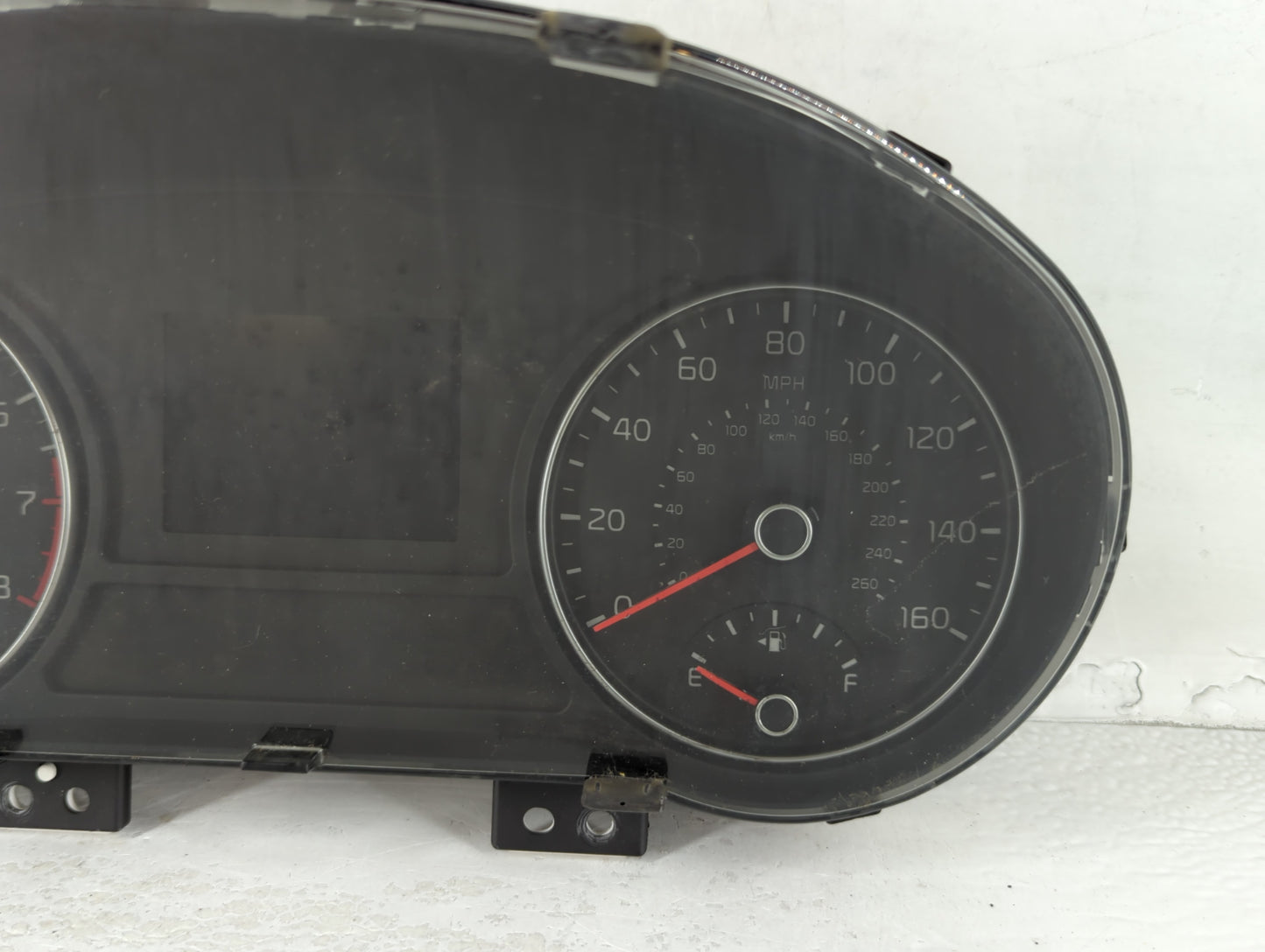 2016-2018 Kia Optima Instrument Cluster Speedometer Gauges P/N:94001-D5000 Fits Fits 2016 2017 2018 OEM Used Auto Parts - Oe