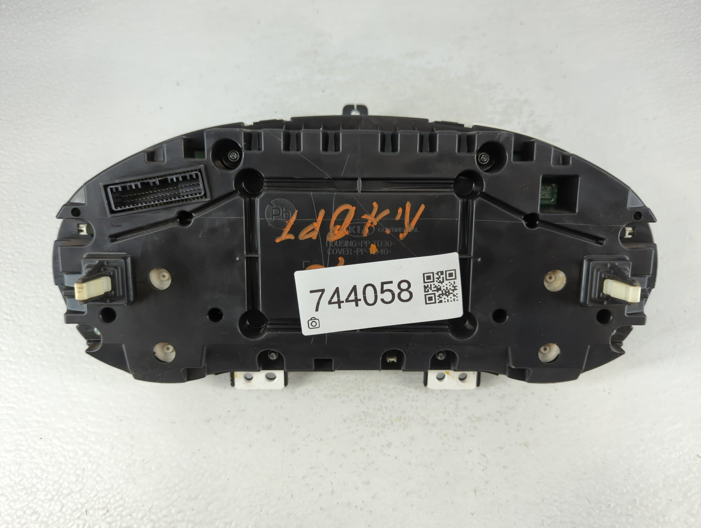 2016-2018 Kia Optima Instrument Cluster Speedometer Gauges P/N:94001-D5000 Fits Fits 2016 2017 2018 OEM Used Auto Parts - Oe