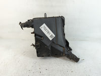 2016-2019 Kia Optima Fusebox Fuse Box Panel Relay Module P/N:91202D5120JA Fits Fits 2016 2017 2018 2019 OEM Used Auto Parts 