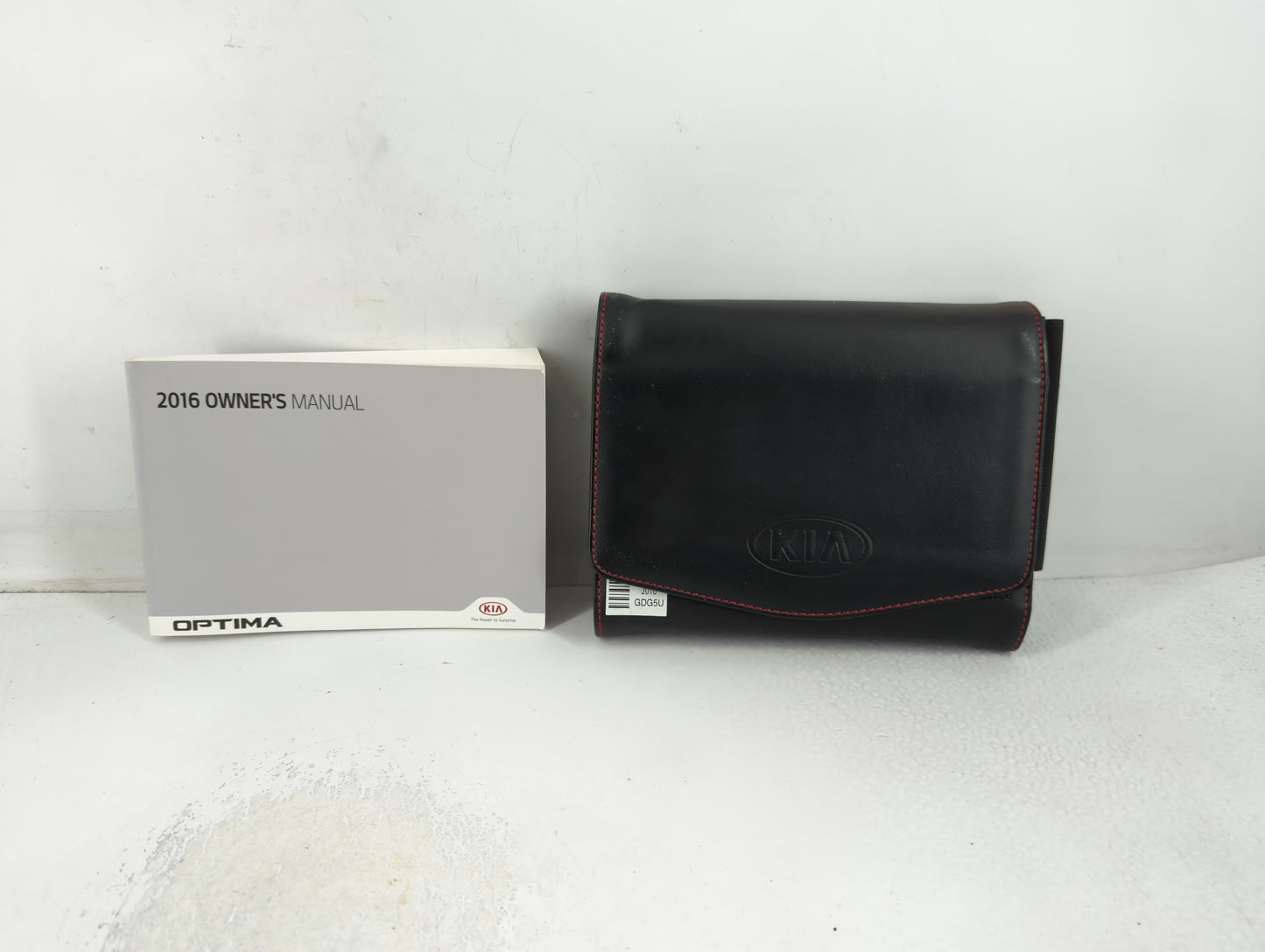 2016 Kia Optima Owners Manual Book Guide P/N:GDG5-EU5DB OEM Used Auto Parts - Oemusedautoparts1.com