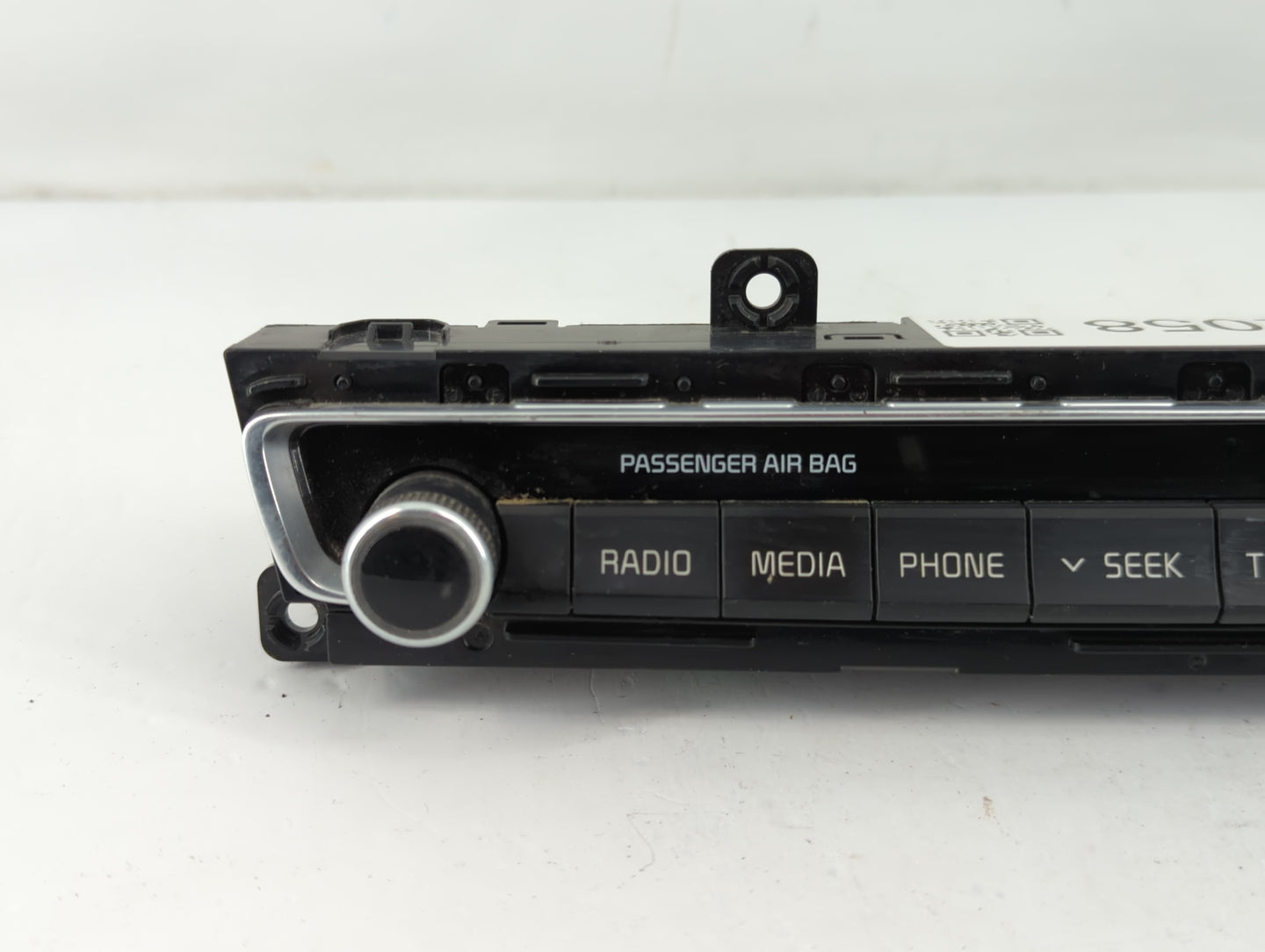 2016-2019 Kia Optima Radio AM FM Cd Player Receiver Replacement P/N:540D 96540D5400 Fits Fits 2016 2017 2018 2019 OEM Used A