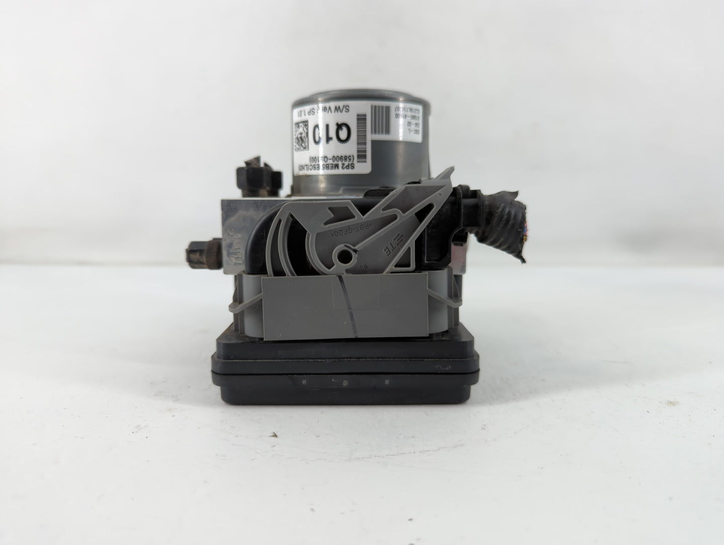 2016-2018 Kia Optima ABS Pump Control Module Replacement P/N:58900-20D500 Fits Fits 2016 2017 2018 OEM Used Auto Parts - Oem