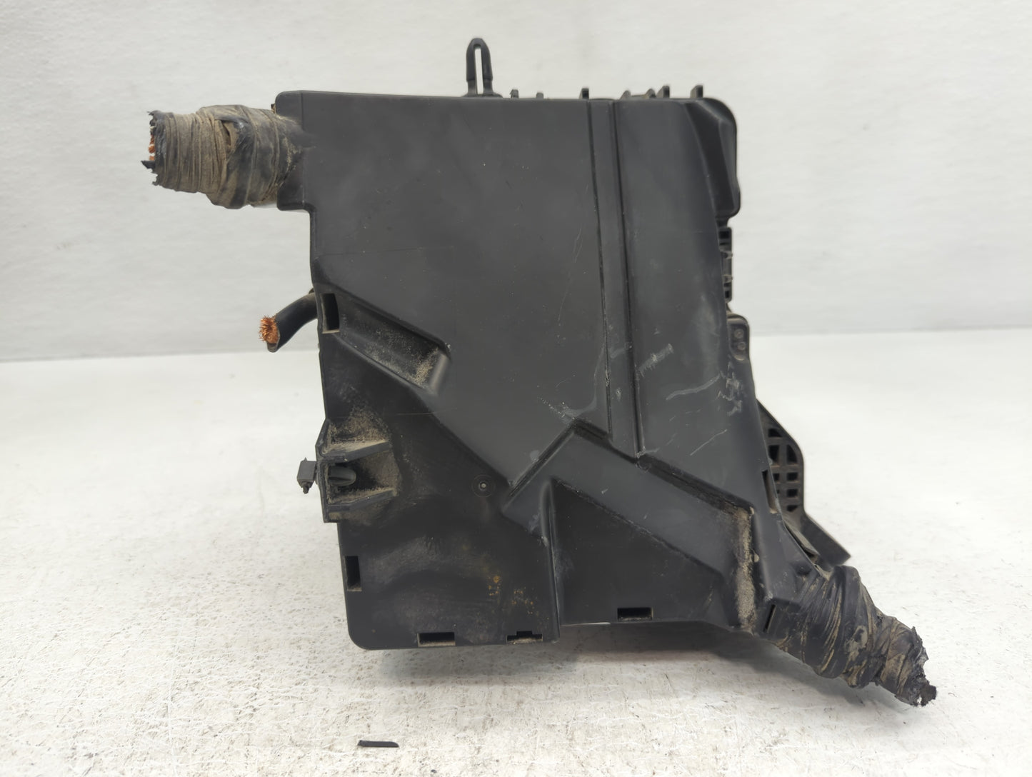 2016-2019 Kia Optima Fusebox Fuse Box Panel Relay Module P/N:91294-D4013 Fits Fits 2016 2017 2018 2019 OEM Used Auto Parts -