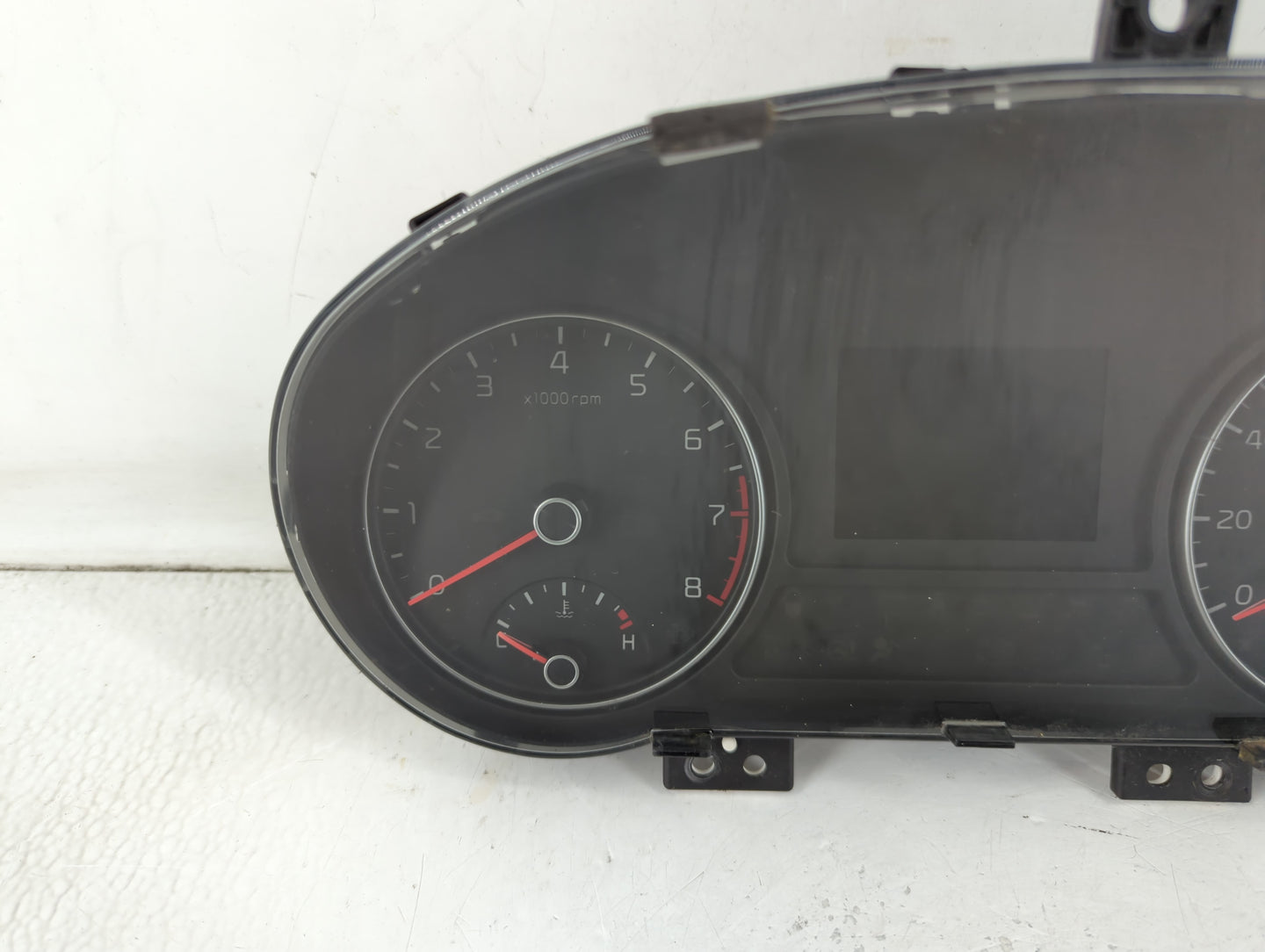 2016-2018 Kia Optima Instrument Cluster Speedometer Gauges P/N:94001-D5000 Fits Fits 2016 2017 2018 OEM Used Auto Parts - Oe