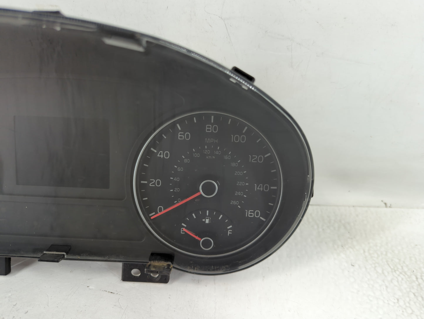 2016-2018 Kia Optima Instrument Cluster Speedometer Gauges P/N:94001-D5000 Fits Fits 2016 2017 2018 OEM Used Auto Parts - Oe