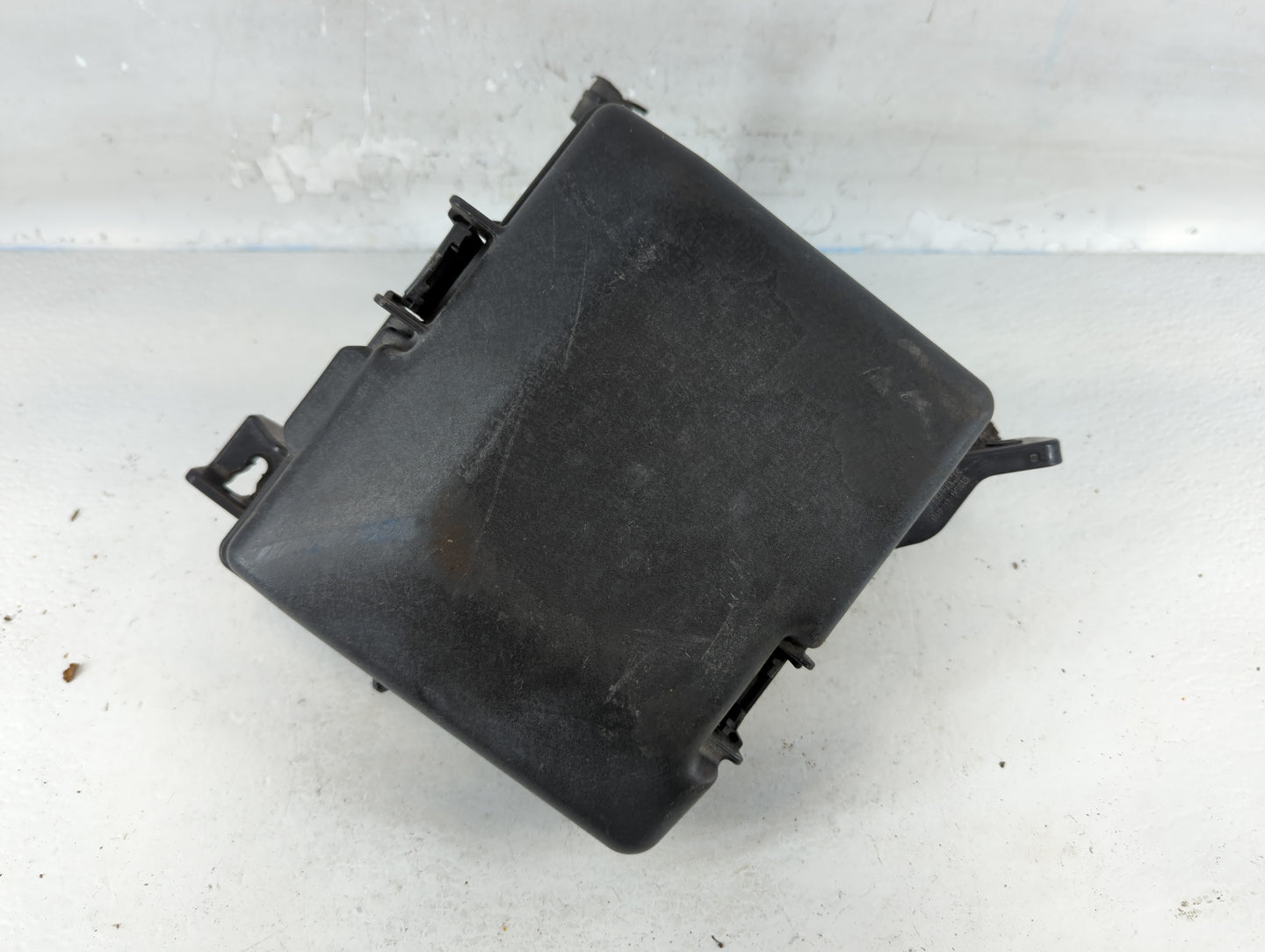 2016-2019 Kia Optima Fusebox Fuse Box Panel Relay Module P/N:91950-D5822 Fits Fits 2016 2017 2018 2019 OEM Used Auto Parts -