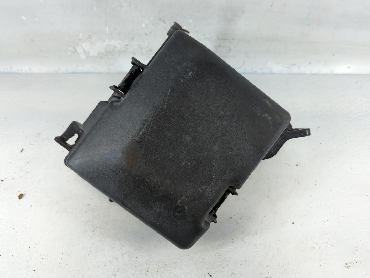 2016-2019 Kia Optima Fusebox Fuse Box Panel Relay Module P/N:91950-D5822 Fits Fits 2016 2017 2018 2019 OEM Used Auto Parts -