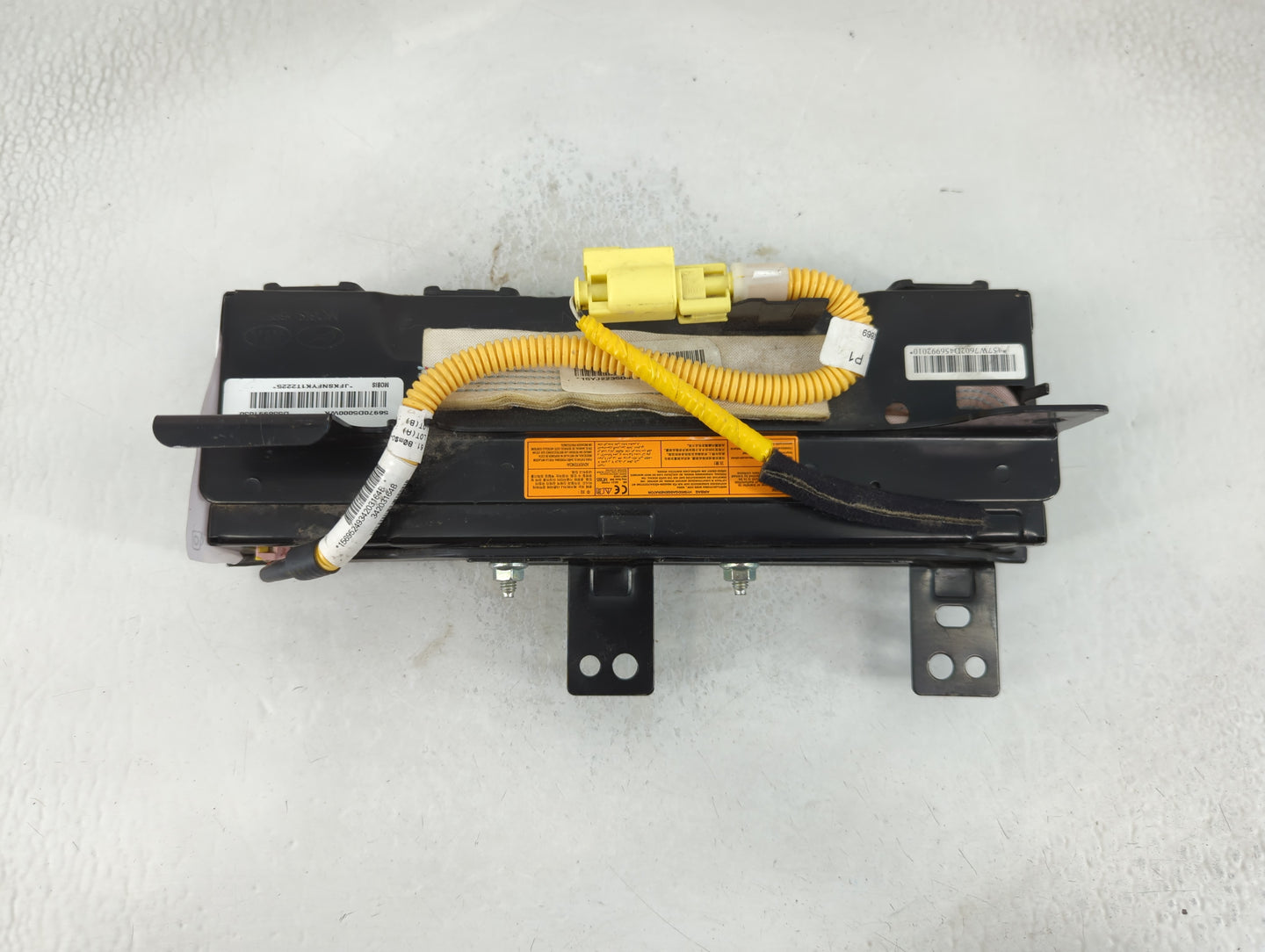 2016-2020 Kia Optima Air Bag Driver Left Knee OEM P/N:D556991030 56970D5000WK Fits Fits 2016 2017 2018 2019 2020 OEM Used Au