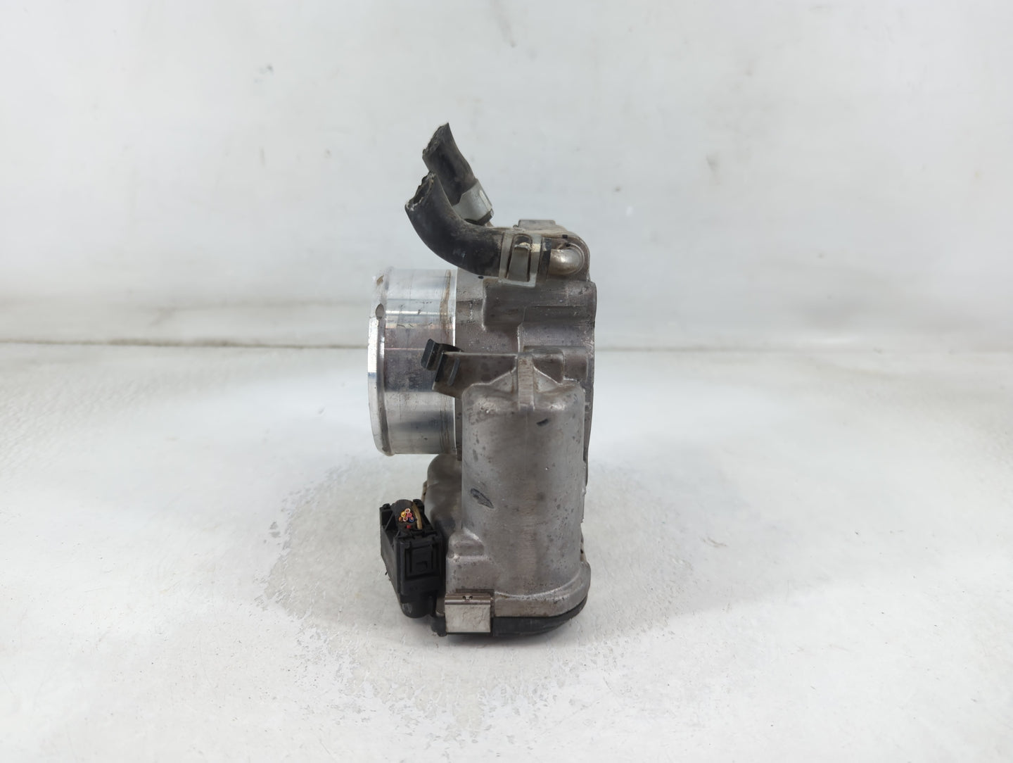 2016-2020 Kia Optima Throttle Body P/N:35100-2G600 Fits Fits 2015 2016 2017 2018 2019 2020 2021 OEM Used Auto Parts - Oemuse