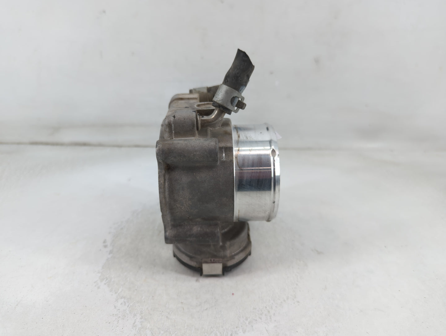 2016-2020 Kia Optima Throttle Body P/N:35100-2G600 Fits Fits 2015 2016 2017 2018 2019 2020 2021 OEM Used Auto Parts - Oemuse