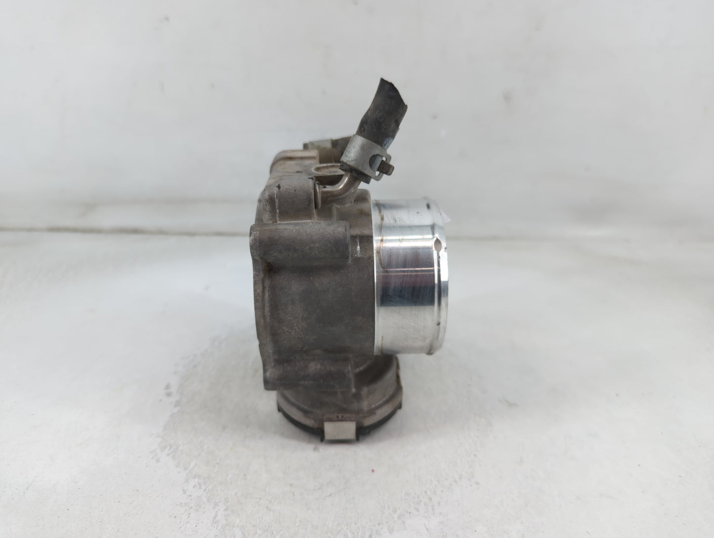 2016-2020 Kia Optima Throttle Body P/N:35100-2G600 Fits Fits 2015 2016 2017 2018 2019 2020 2021 OEM Used Auto Parts - Oemuse