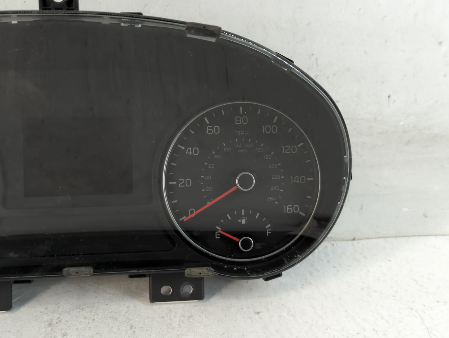2016-2018 Kia Optima Instrument Cluster Speedometer Gauges P/N:94001-D5000 Fits Fits 2016 2017 2018 OEM Used Auto Parts - Oe