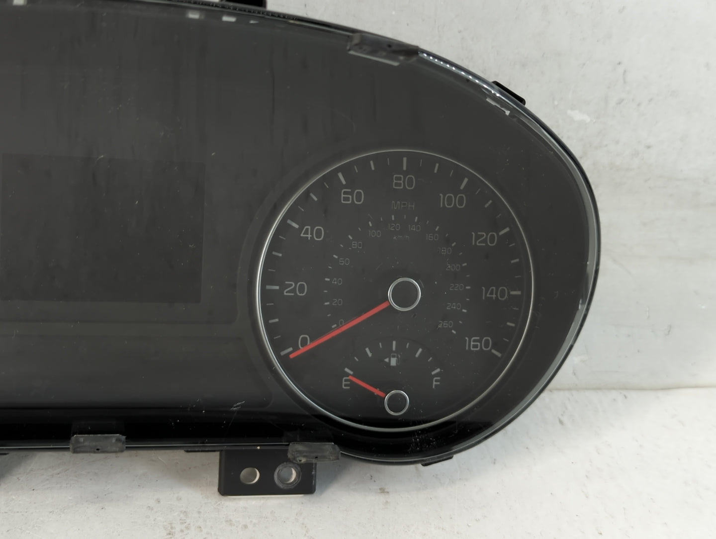 2016-2018 Kia Optima Instrument Cluster Speedometer Gauges P/N:94001-D5000 Fits Fits 2016 2017 2018 OEM Used Auto Parts - Oe