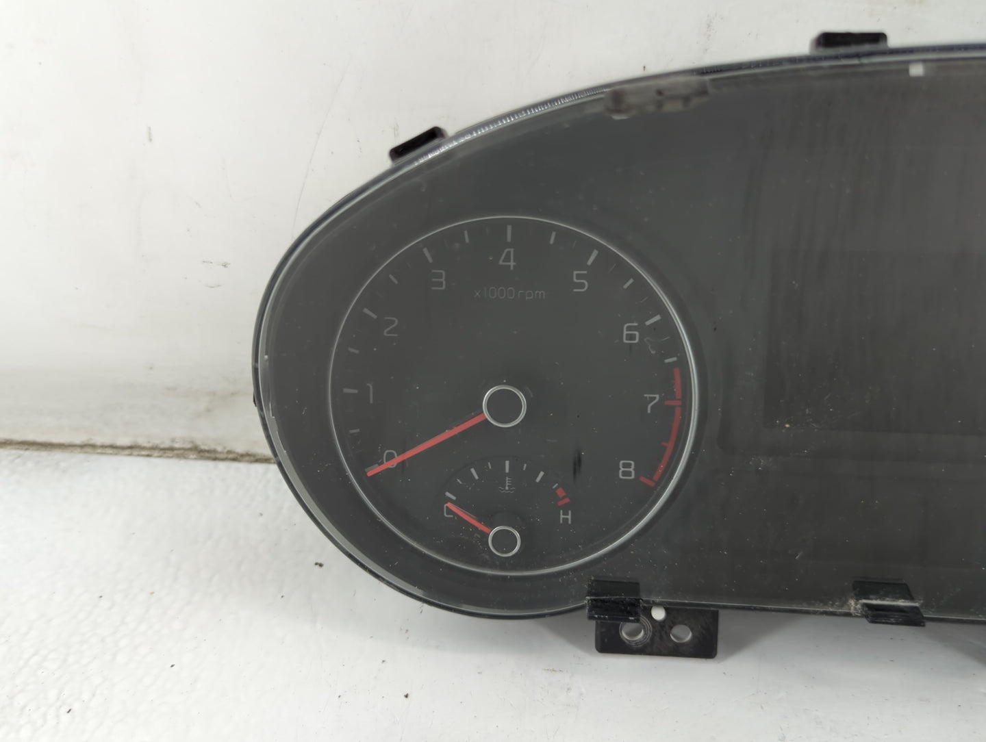 2016-2018 Kia Optima Instrument Cluster Speedometer Gauges P/N:94001-D5000 Fits Fits 2016 2017 2018 OEM Used Auto Parts - Oe
