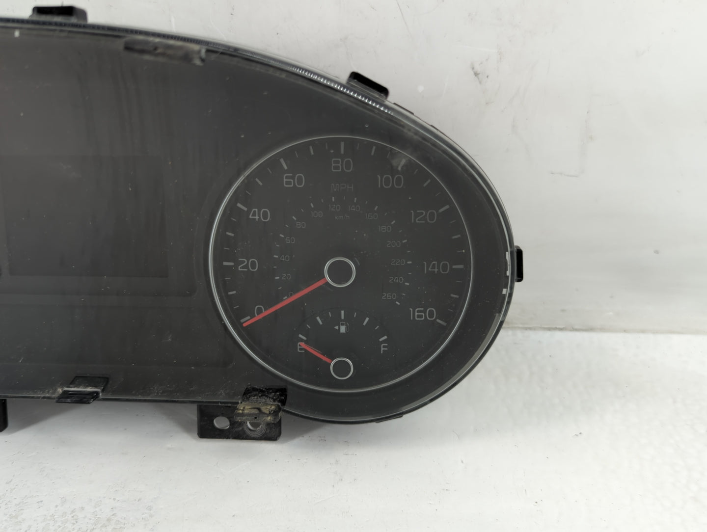 2016-2018 Kia Optima Instrument Cluster Speedometer Gauges P/N:94001-D5000 Fits Fits 2016 2017 2018 OEM Used Auto Parts - Oe
