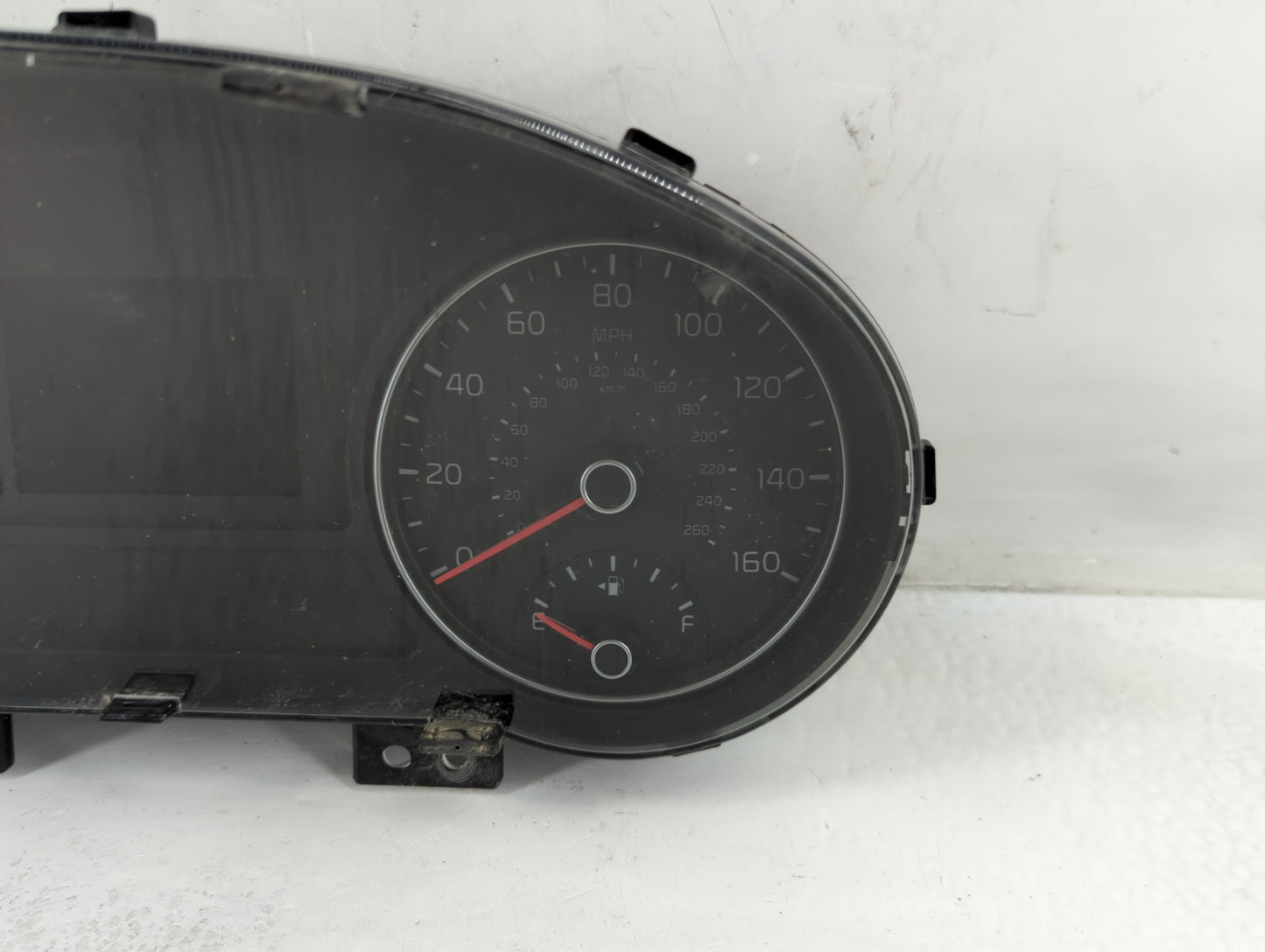 2016-2018 Kia Optima Instrument Cluster Speedometer Gauges P/N:94001-D5000 Fits Fits 2016 2017 2018 OEM Used Auto Parts - Oe