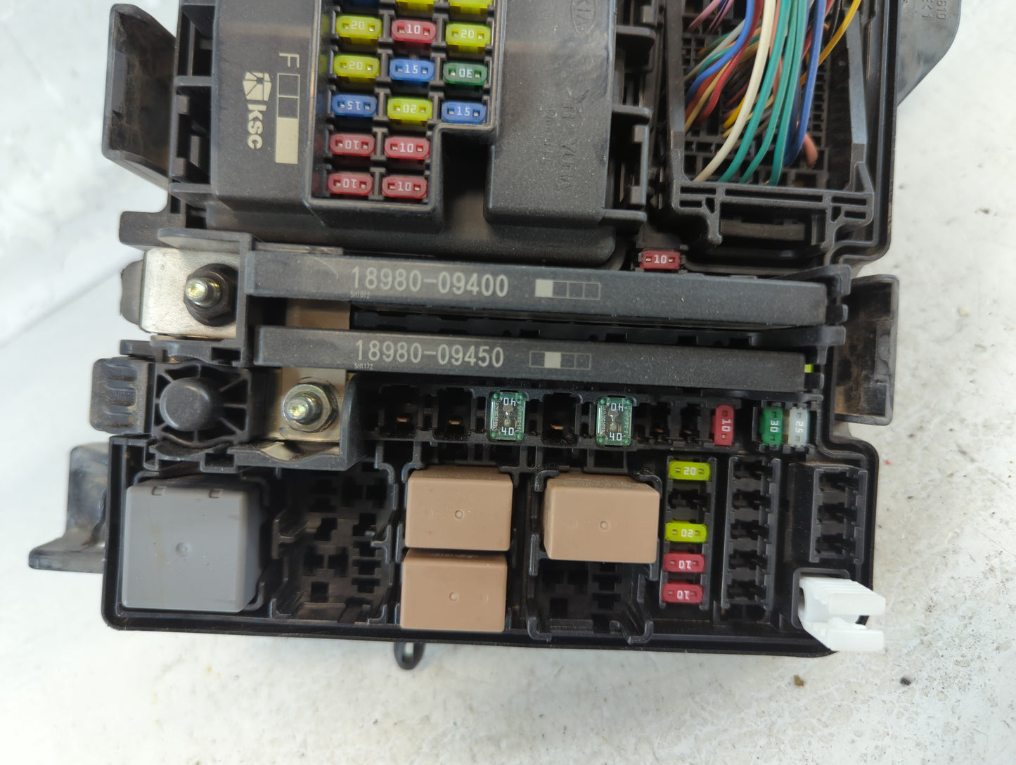 2016-2019 Kia Optima Fusebox Fuse Box Panel Relay Module P/N:91950-D5822 Fits Fits 2016 2017 2018 2019 OEM Used Auto Parts -