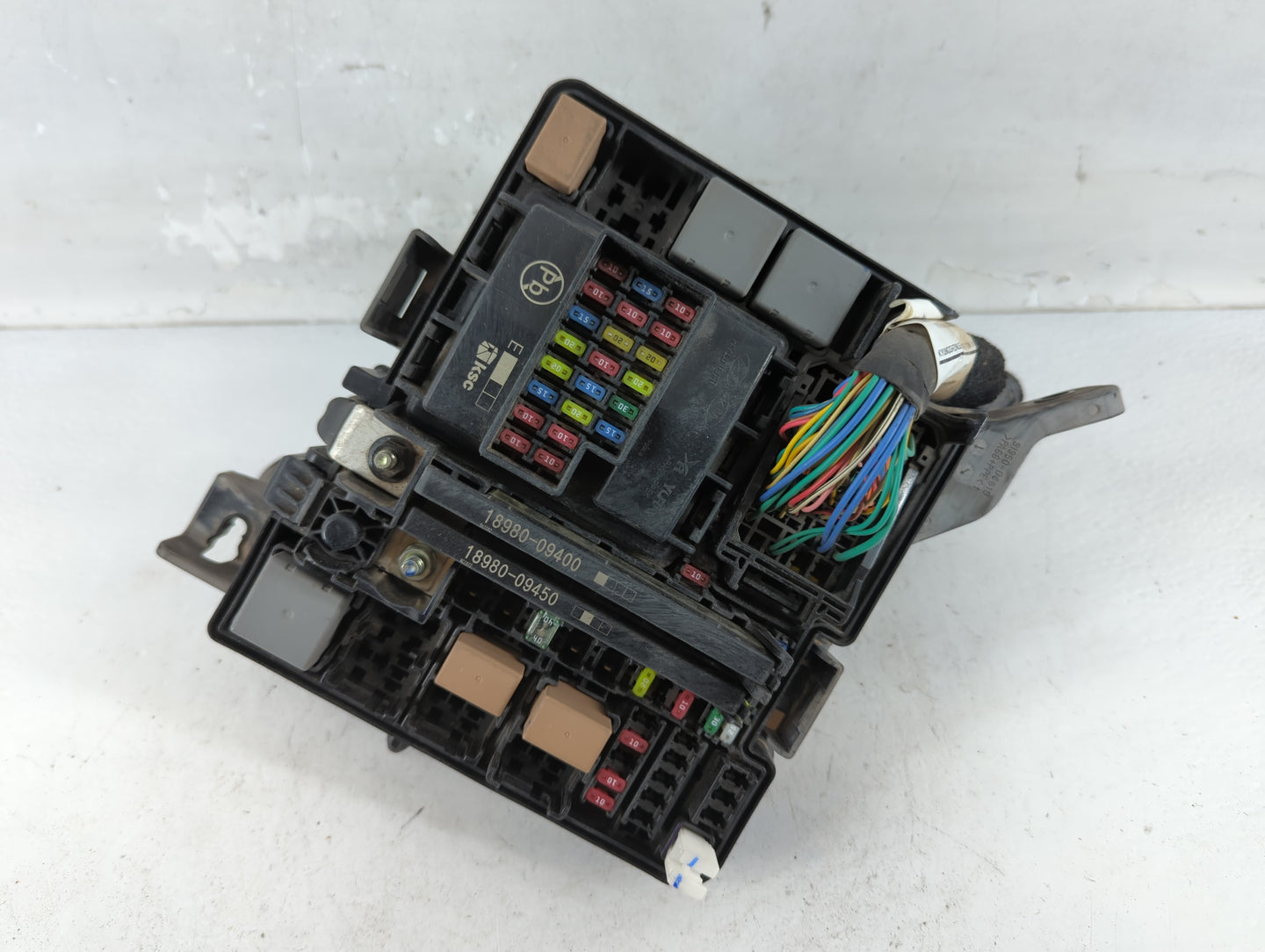 2016-2019 Kia Optima Fusebox Fuse Box Panel Relay Module P/N:91950-D5822 Fits Fits 2016 2017 2018 2019 OEM Used Auto Parts -