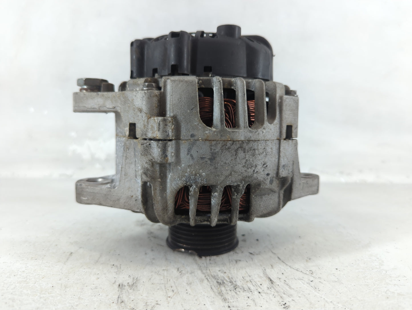 2012-2016 Kia Rio Alternator Replacement Generator Charging Assembly Engine OEM P/N:2616564 37300-2B610 Fits OEM Used Auto P