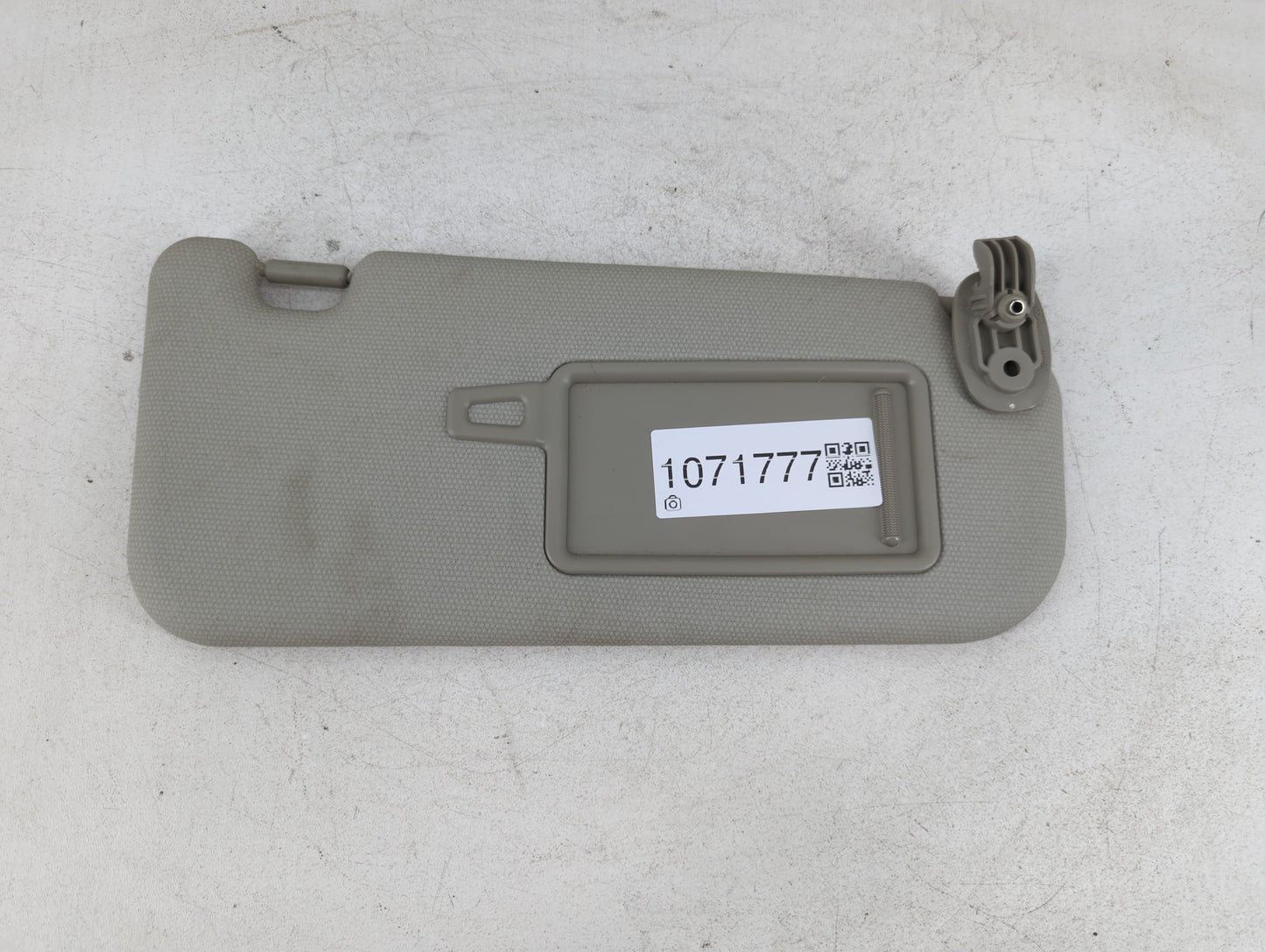 2012-2017 Kia Rio Sun Visor Shade Replacement Passenger Right Mirror Fits Fits 2012 2013 2014 2015 2016 2017 OEM Used Auto P