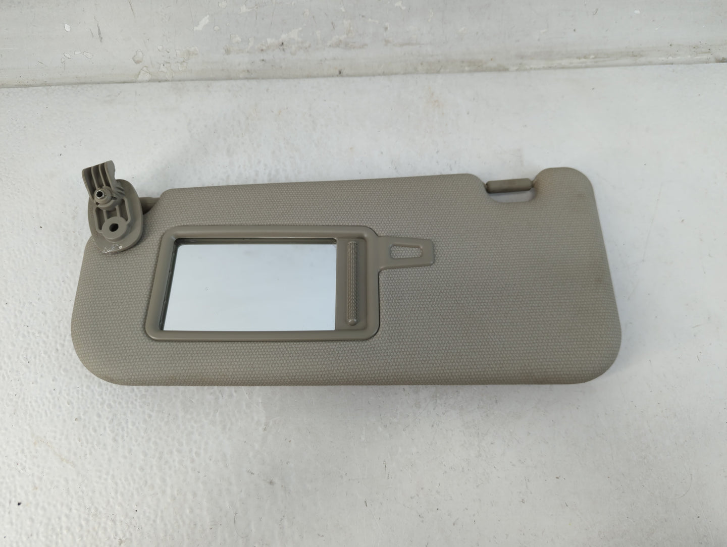 2012-2017 Kia Rio Sun Visor Shade Replacement Driver Left Mirror Fits Fits 2012 2013 2014 2015 2016 2017 OEM Used Auto Parts