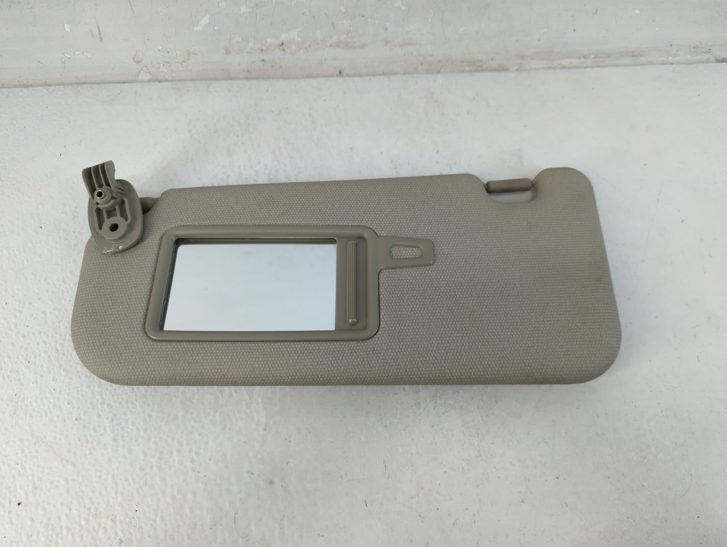2012-2017 Kia Rio Sun Visor Shade Replacement Driver Left Mirror Fits Fits 2012 2013 2014 2015 2016 2017 OEM Used Auto Parts