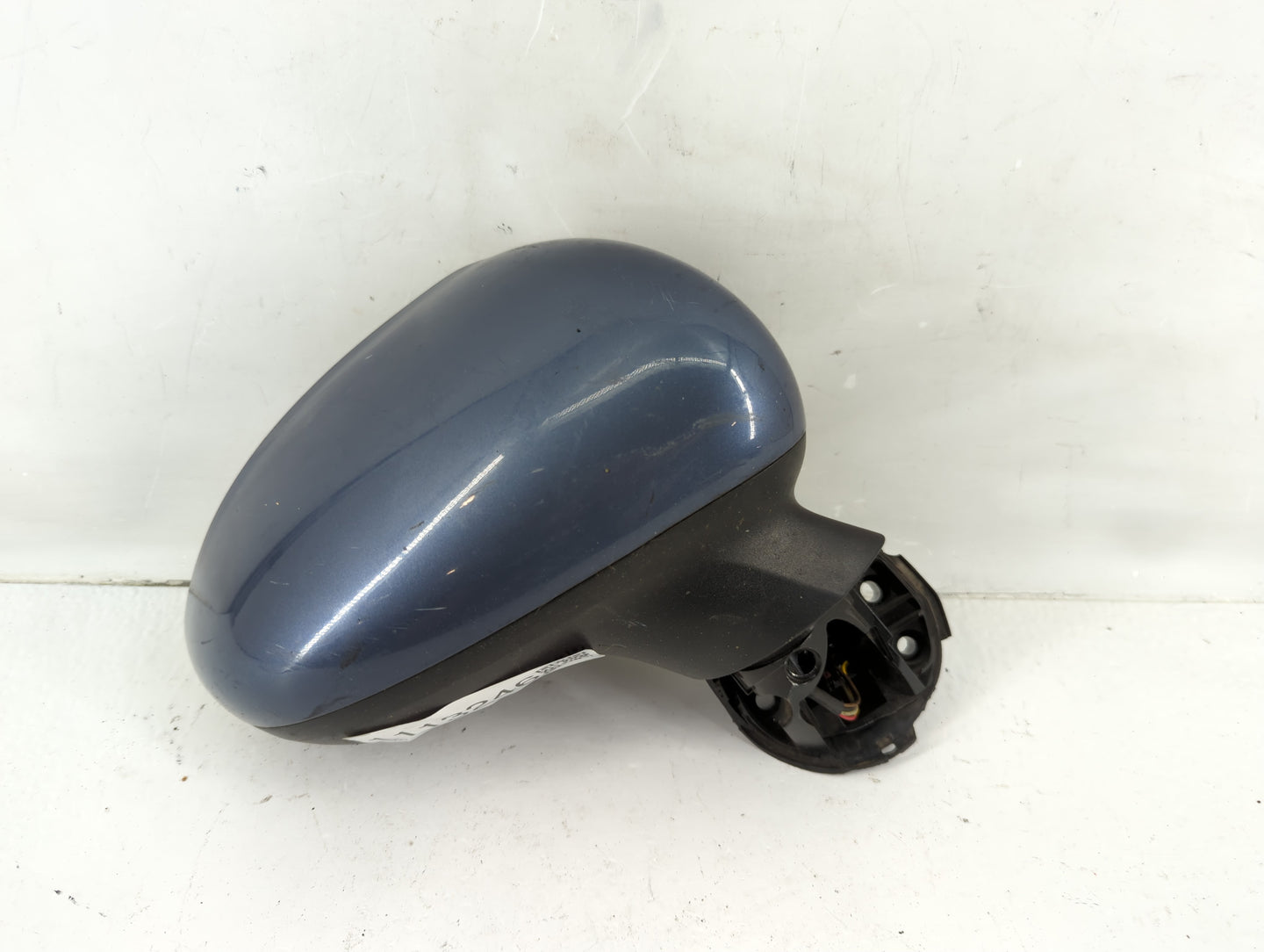 2014-2017 Kia Rio Passenger Side View Mirror - Right Door Mirror OEM Used - Oemusedautoparts1.com