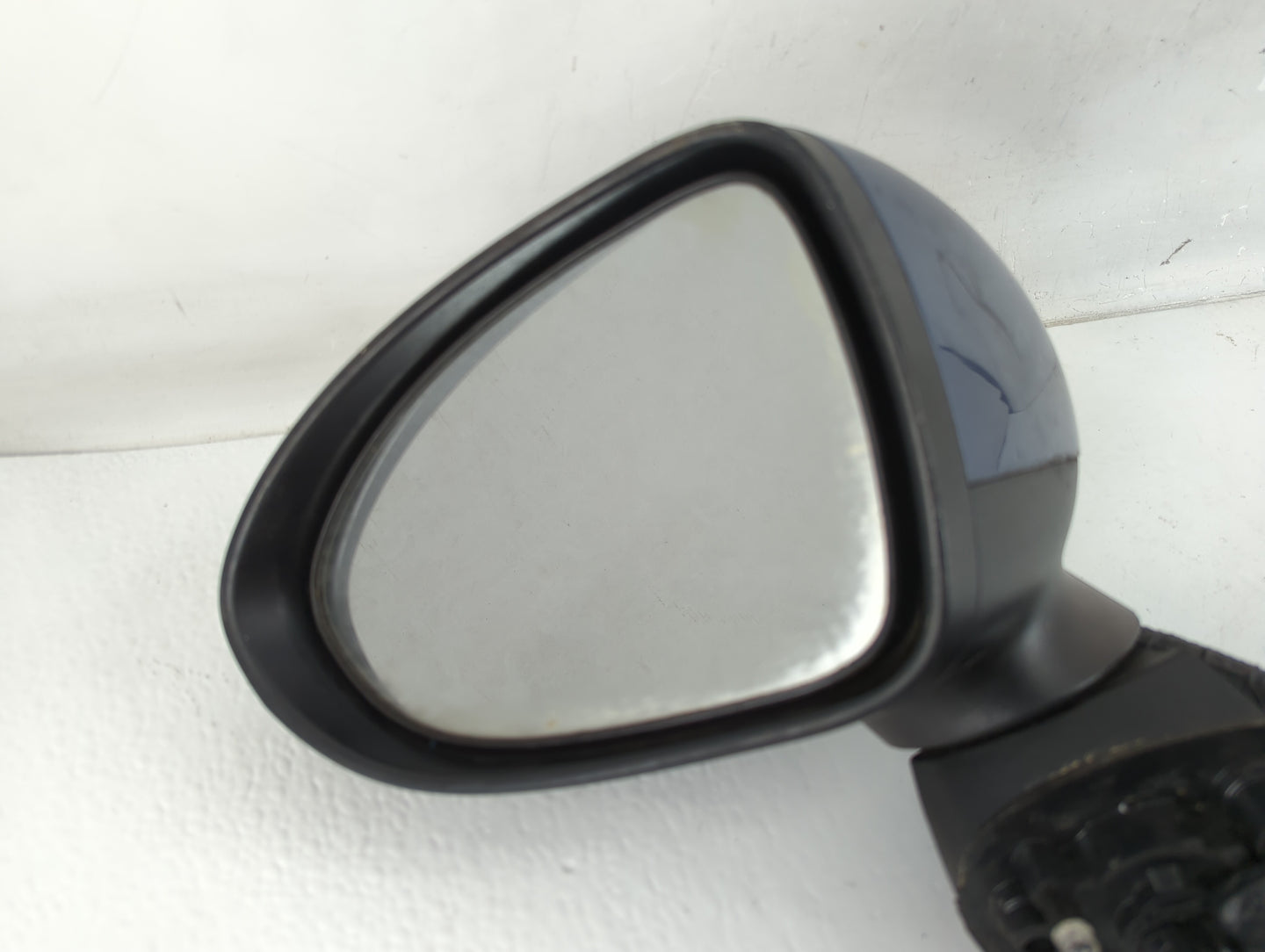 2016 Kia Rio Driver Side View Mirror - Left Door Mirror OEM Used - Oemusedautoparts1.com