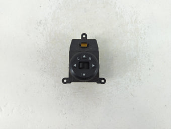 compare product 2012-2017 Kia Rio Master Power Window Switch Replacement Driver Side Left P/N:93530-1W001 93570-1W156 Fits OEM Used Auto Parts