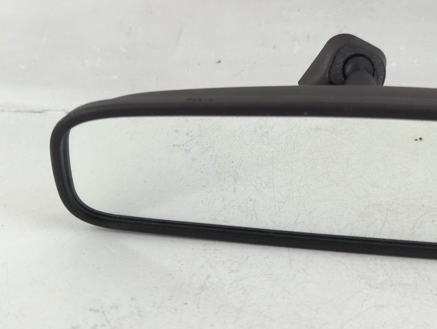 2010-2017 Kia Rio Interior Rear View Mirror Replacement OEM P/N:IE4012143 Fits OEM Used Auto Parts - Oemusedautoparts1.com