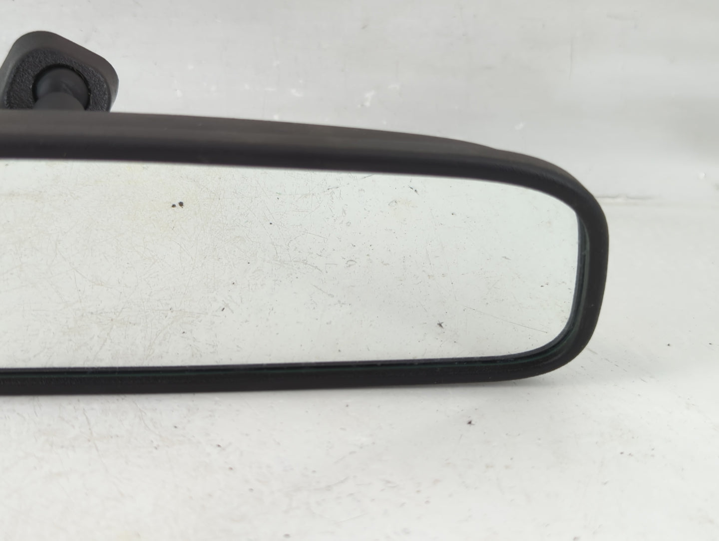 2010-2017 Kia Rio Interior Rear View Mirror Replacement OEM P/N:IE4012143 Fits OEM Used Auto Parts - Oemusedautoparts1.com