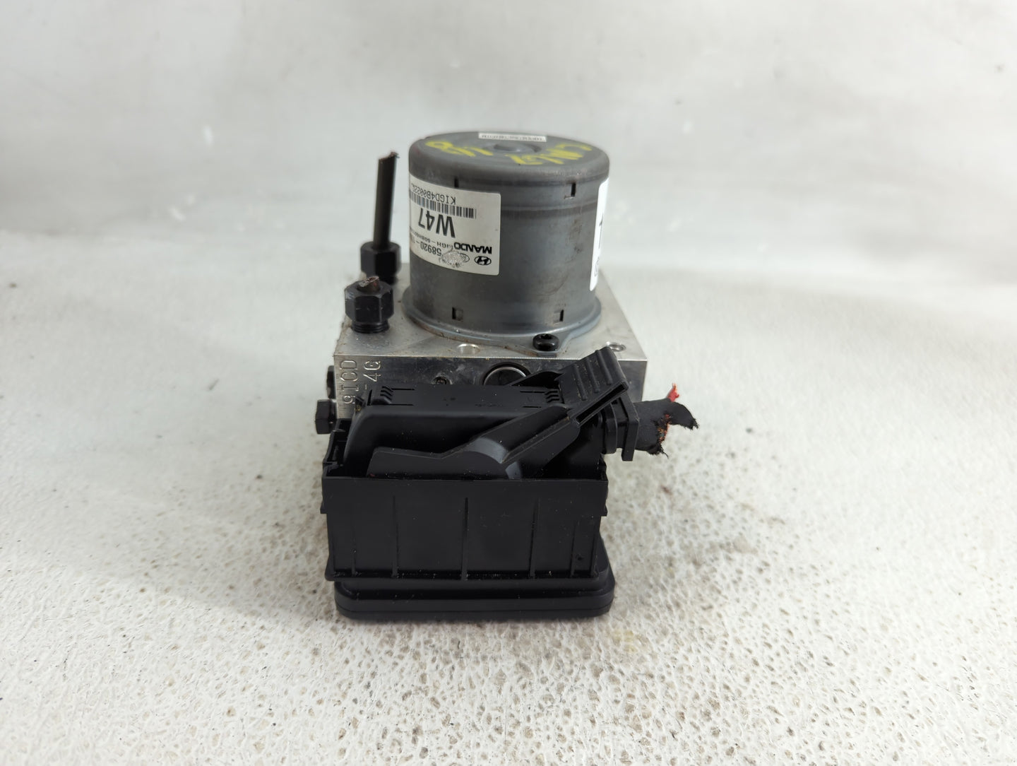 2016-2017 Kia Rio ABS Pump Control Module Replacement P/N:58920-1QW470 Fits Fits 2016 2017 OEM Used Auto Parts - Oemusedauto