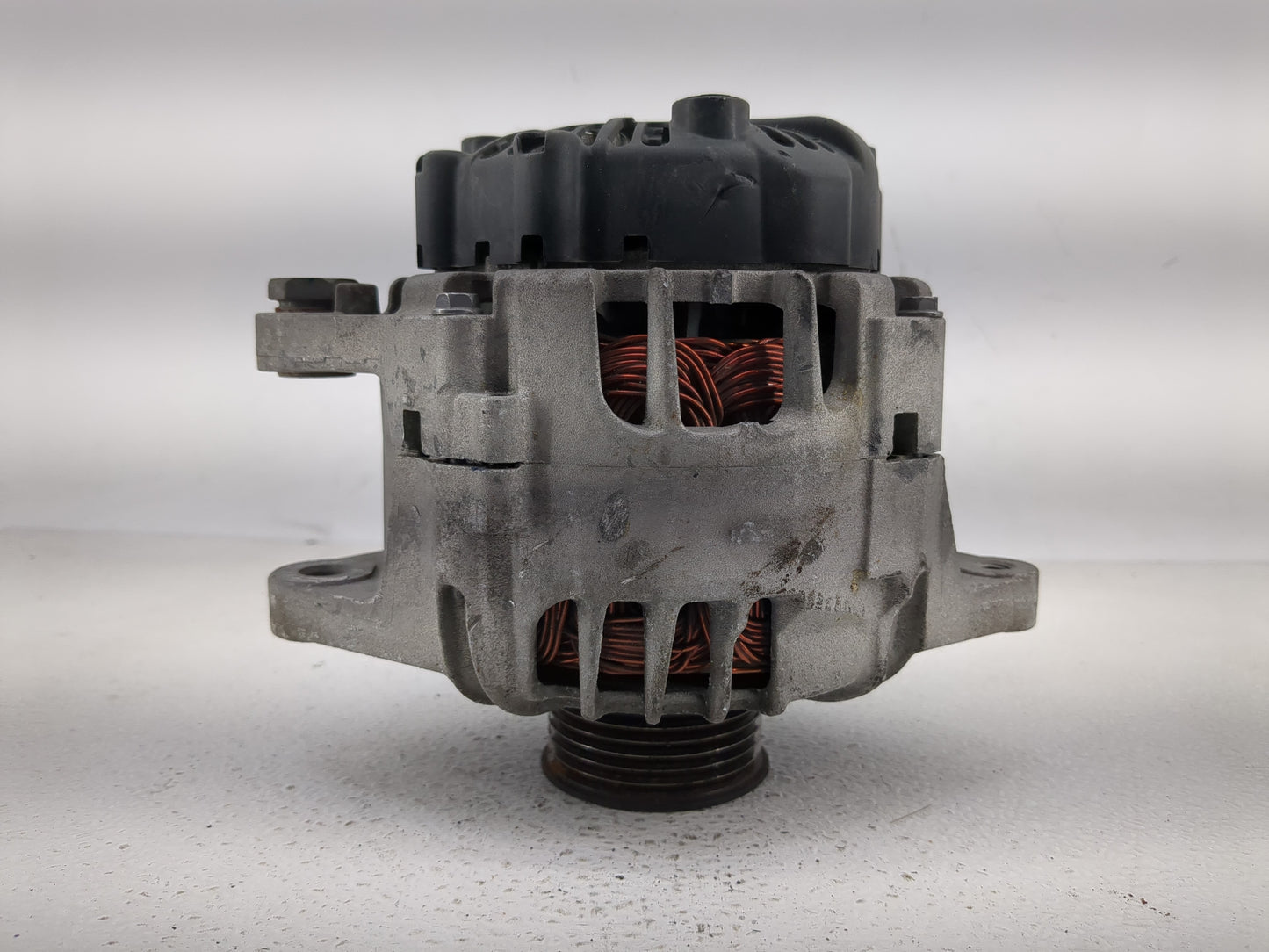 2016-2017 Kia Rio Alternator Replacement Generator Charging Assembly Engine OEM P/N:37300-2B610 2616564 Fits Fits 2016 2017 